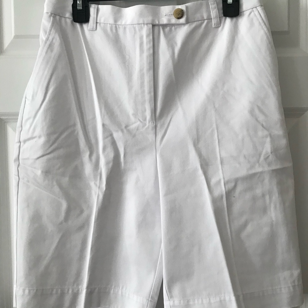 Land’s End white Bermuda shorts size 12